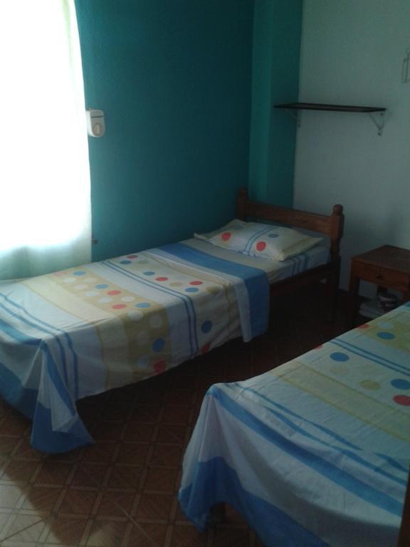 Hospederia Casa Familiar Hotell Santa Marta  Rum bild