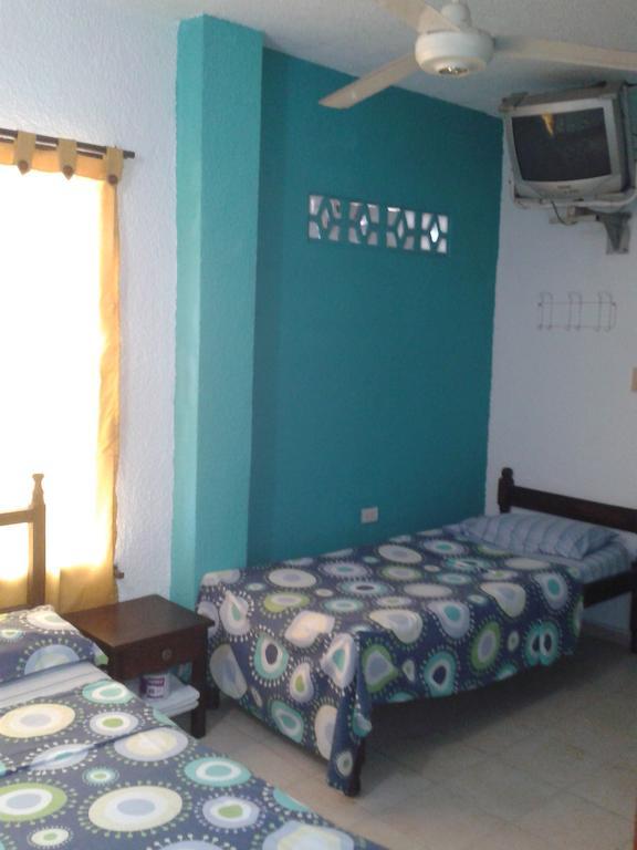 Hospederia Casa Familiar Hotell Santa Marta  Rum bild