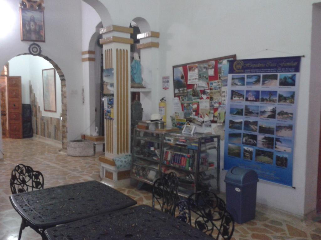 Hospederia Casa Familiar Hotell Santa Marta  Exteriör bild