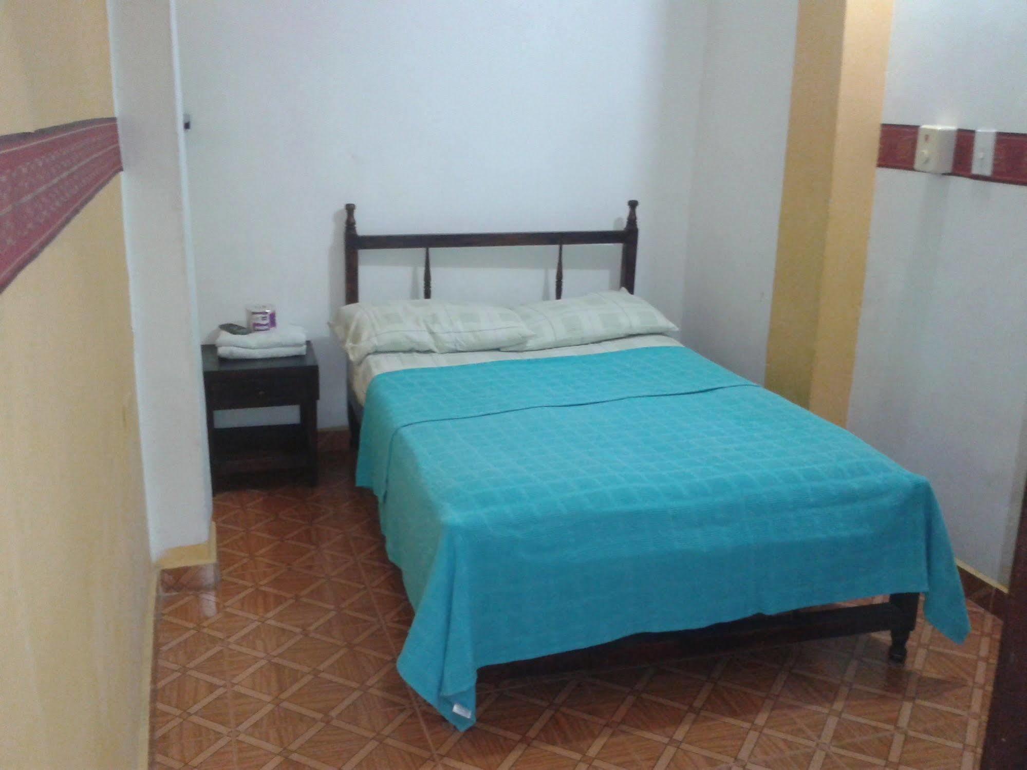 Hospederia Casa Familiar Hotell Santa Marta  Exteriör bild